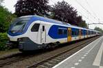 Am 8 Mai 2020 hat NS 2230 noch blaue Frontpartien, diese sind heute bei alle NS Regionaltriebzüge gelb.