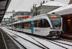 Ein elektrischer Triebzug der THURBO AG, bestehend aus einem Stadler GTW 2/8 gekuppelt mit einem Stadler GTW 2/6, steht am 08.12.2012 im Bahnhof Konstanz zur Abfahrt als S14 nach Weinfelden bereit.

Die Thurbo AG ist eine Eisenbahngesellschaft in der Ostschweiz und im grenzüberschreitenden Verkehr mit Deutschland und Österreich. Sie betreibt auf einem Streckennetz von 658 km den Regionalverkehr, wodurch sie neben den Schweizerischen Bundesbahnen SBB zu den größten Eisenbahnverkehrsunternehmen (EVU) in der Schweiz zählt. Insgesamt werden 180 Bahnhöfe und Haltestellen angefahren. Jährlich befördert Thurbo rund 26 Mio. Reisende und legt dabei 14,5 Mio. Angebotskilometer zurück.

Das Unternehmen wurde am 20. September 2001 gegründet und nahm im Dezember 2002 den Betrieb auf. Thurbo gehört zu 90 % den SBB und zu 10 % dem Kanton Thurgau. Es ist jedoch selbständig und eigenverantwortlich für den Betrieb. Der Name Thurbo ist ein Akronym (Kombination aus Thur respektive Thurgau und Bodensee).
