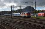Schienenverkehr unterm Hohentwiel.