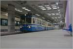 Der SSIF ABe 8/8 21  ROMA  (94 83 4880 021-1 I-SSIF) wartet im Bahnhof Locarno FART als R73 136 auf die Abfahrt nach Domodossola. Durch die Ablieferung der neuen FART und SSIF Stadler Triebzüge dürften die Einsätze der aus den 1950er Jahre stammendem, typischen  SSIF/FART Triebwagen wohl bald zu Ende gehen. 

1. Oktober 2025
