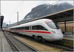 Ein die ÖBB ET 4011 bestreiten eine Zugspaar über den Arlberg.
Bludensz, den 12.Jan. 2007