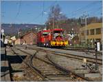 Die CEV MVR HGem 2/2 2501 mit der neune Schneefräse bei Testfahrten in Blonay.