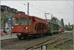 Autour de la voie ferrée / Rund um die eiserne Bahn (Herbstevent 2024) - Für den Kiestransport beschaffte die GFM im Jahre 1972 die beiden Treibwagen mit der Bezeichnung BDe 4/4 141 und 142. Die Triebwagen kamen mit Kieszügen mit einem Steuerwagen zum Einsatz, welcher hier das eigenliche Motiv darstellt. Das Bild entstand in Blonay

7. September 2024