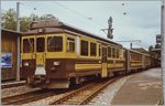 Es ist allgemein bekannt, dass die BOB führer Braun/Créme gefärbt war, doch ich wusste nicht, dass auch die  neuen  ABeh 4/4 II noch im Braun-Créme Anstrich verkehrten, bis ich
