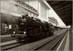 Die m�chtige und doch zierliche 01 202 beim einer Rangierfahrt (Umfahrnd ihres Extrazuges nach Montreux) in Lausanne.