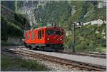 Die MGB HGm 4/4 61 rangiert in Gletsch.