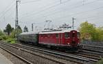 Anlässlich des 40-jährigen Bestehens setzte das in Düsseldorf ansässige Modellbahngeschäft Lokschuppen Menzel am 01.11.2018 einen mit 01 150 bespannten Sonderzug ein, als