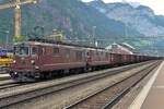 Gastspiel: am 4 Juni 2014 steht BLS 180 vor der Tonerdezug in Erstfeld -tief ins SBB Gebiet.