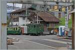 Nicht nur die WAB He 2/2 52 (Baujahr 1910) hilft beim umfangreichen Rangieren in Lauterbrunnen, sondern auch der WAB BDhe 4/4 118.

23. Juli 2024