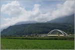 Zwischen Bex und St-Maurice überquert die Strecke Lausanne Birg die Rhone.