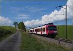 Travys Regionalzug 4218 von Le Brassus nach Vallorbe zwischen Le Séchey und Les Charbonnières.