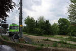 Die neue Endstation der Sensetalbahn in Laupen, neben der hochgehenden Sense.