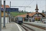 In Zweisimmen wartet der GoldenPass Express auf die Abfahrt nach Interlaken Ost. 

13. Oktober 2025