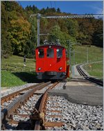 Da für den Einsatz der SURF-Züge bei Tusinge eine Brücke neu gebaut werden muss, betreibt die CEV MVR einen interessanten  Inselverkehr : Ab Blonay kann mit einer  Navette  das gut