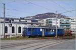 Der nächste Winter kommt bestimmt: mit dieser Hoffnunug steht der MO BDe 4/4 3006 mit einem Schneepflug in Vevey.