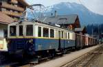 BDe 4/4 27 der MOB rangiert im Mai 1981 im Bahnhof Gstaad