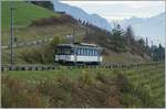 Der MOB Be 4/4 1006 (ex Bipperlisi) ist als Regionalzug 2330 auf der Fahrt von Montreux nach Fontanivent und erreicht bald den Halt Planchamp.