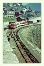 Ein Blick auf den noch vollst�ndig mit Strmoschien ausger�steten Bahnhof von Finhaut.