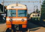 RBS/SZB: Eine Zugskreuzung aus vergangenen Zeiten auf der alten Station Sch�nb�hl im Jahre 1984.