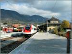Ein ICN nach Basel verlässt den BLS (MLB) Bahnhof Grenchen Nord.