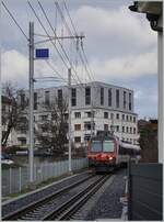 Erneut ist ein Normalspurzug auf dem Weg nach Broc, diesmal ein SBB RBDe 560  Domino  als RER 4014 von Düdingen nach Broc.