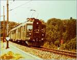 In Gruemet von der Heitersberglinie abgezwigt, erreicht der BDe 4/4 Pendelzug als 6173 Mellingen.