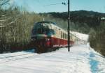 SBB-HISTORIC: Im Zusammenhang mit einer Gedenkfeier zur Bourbaki Armee fuhr der RAe 1053 mit geladenen Gästen durch den Neuenburger Jura nach Pontarlier, wo dieser besondere Anlass stattfand.