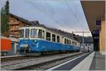 Abgebügelt und wohl auf Abruf bereit stehen die beiden MOB ABDe 8/8 4001 (SUISSE) und 4002 (VAUD) in Zweisimmen.