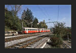 Vierachswagen der Forchbahn auf der Forch. Steuerwagen Bt 102 vor den beiden Triebwagen 15 und 16 - (unsichtbar Bt 104). 26.Oktober 1995 