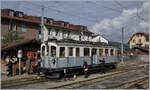 Der MCM BCFeh 4/4 6 (Baujahr 1909 SLM/SIG/EGA) der Blonay-Chamby Bahn wird in Blonay für die Rückfahrt vorbereitet. 

17. Sept. 2017